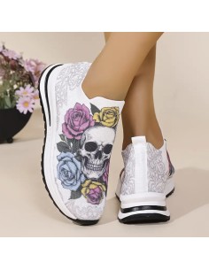 DEPORTIVAS BLANCAS CALAVERA